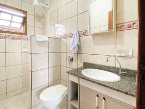 Hair dryer, towels - Residencial Verdes Mares (Bombinhas)