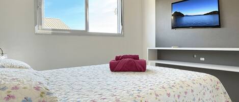 1 habitación, tabla de planchar con plancha y internet