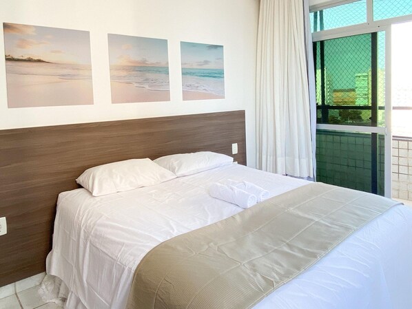 3 bedrooms, iron/ironing board, Internet, bed sheets