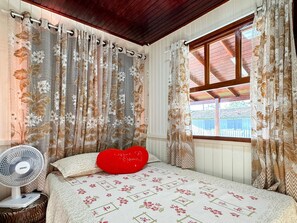 4 chambres, fer et planche à repasser, accès Internet, draps fournis