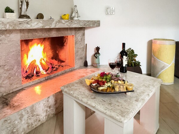 Interior - House on the Lagoon - Farol Sta Marta - Laguna - LAG010 (Laguna)