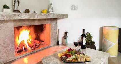 House on the Lagoon - Farol Sta Marta - Laguna - LAG010