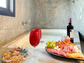 Dining - Ampla Casa com piscina a 100m da Praia da Vila Nova - IMB001 (Imbituba)