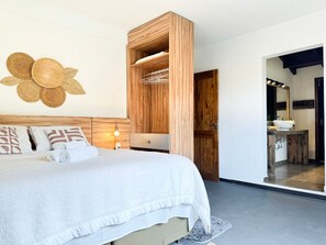 4 bedrooms, iron/ironing board, internet, bed sheets - Ampla Casa com piscina a 100m da Praia da Vila Nova - IMB001 (Imbituba)