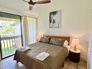 2 bedrooms, desk, iron/ironing board, WiFi