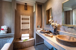 Room - Palais Rim Marrakech – Grande Villa de Vacances avec Piscine et Jardin (Marrakech)