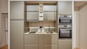 Coffee/tea maker, fridge, microwave, oven - Beautiful Apartment in the Latin Quarter, 5th Arrondissement (Paris)