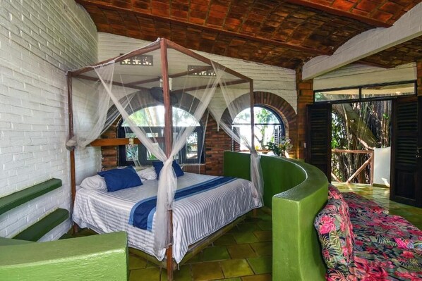 Comfort Studio, Garden View