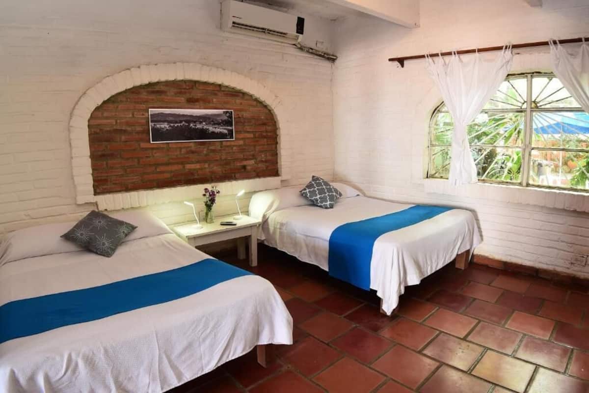 Suite estudio superior, vista al mar