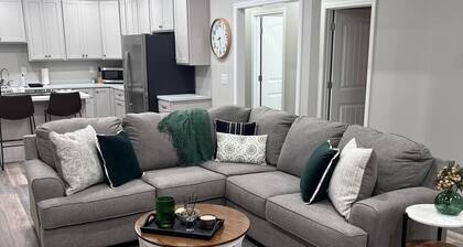 Cozy 2-bedroom apartment located next to St. Mary's Hospital!