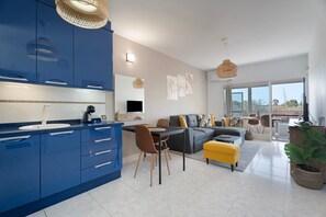 TV - Vacation 'Noa' with Shared Pool, Wi-Fi and Air Conditioning (Costa del Silencio)
