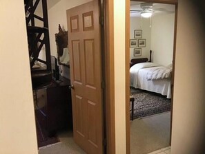 2 bedrooms - Your home away from home (Manitowoc)