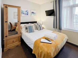 1 bedroom, free WiFi, bed sheets