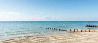 Felpham Beach+South Downs+Arundel+Goodwood, Sussex