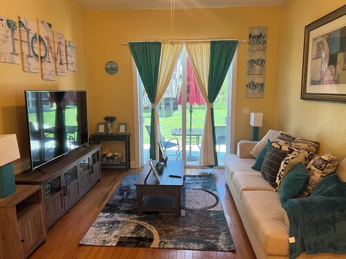 Guest House 1-bedroom with WiFi and AC in amazing West Palm Beach