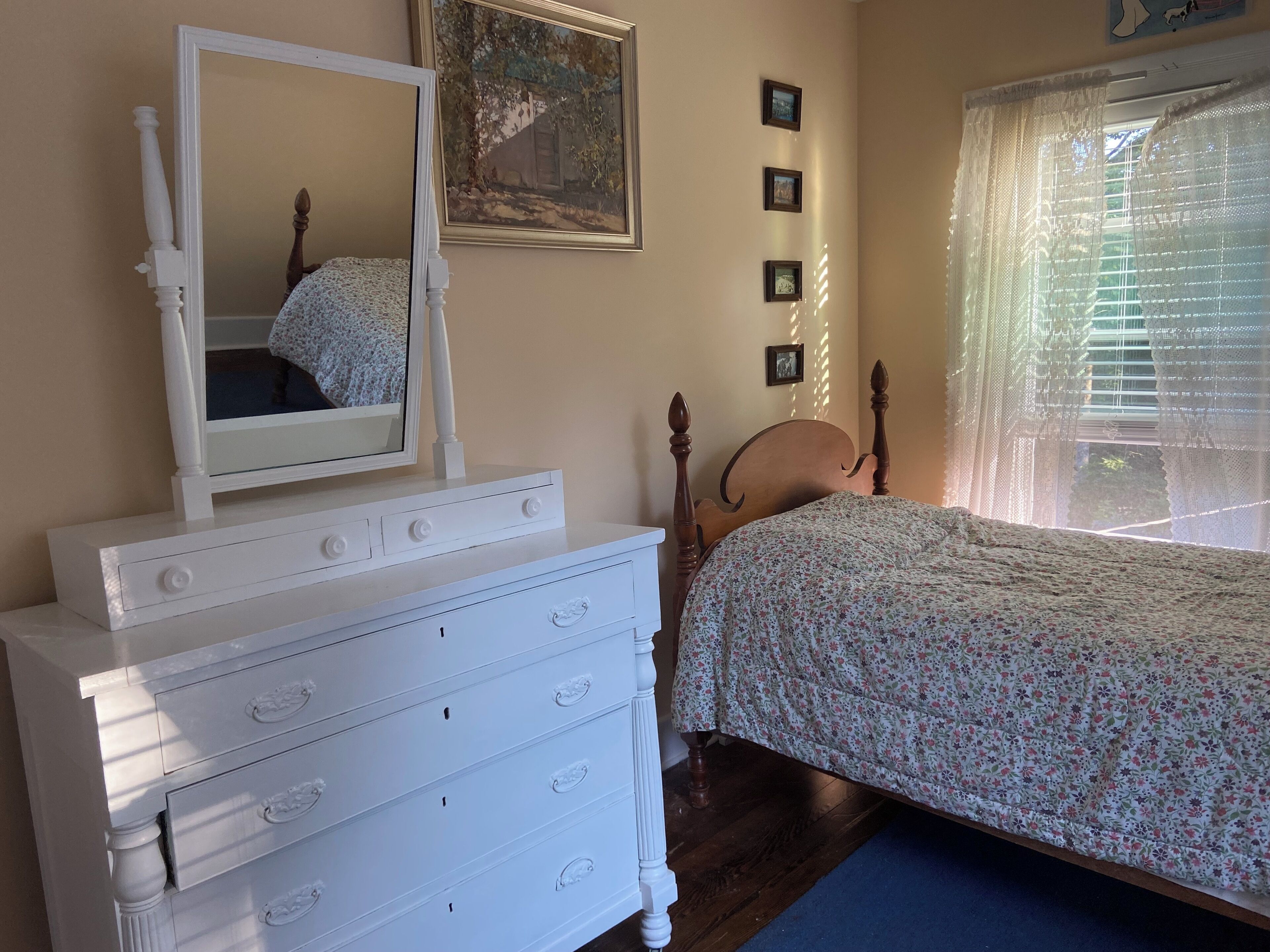 6 dormitoris, escriptori, planxa i posts de planxar i wifi 