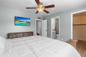 3 chambres, fer et planche à repasser, Wi-Fi, draps fournis