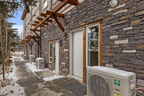 [NEW] Private Hot Tub ~ Luxury Mountain Retreat