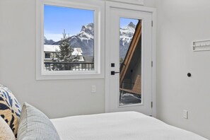 3 Schlafzimmer, Bügeleisen/Bügelbrett, Reisekinderbett, kostenloses WLAN