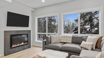 TV connectée, cheminée