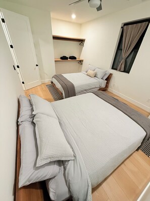 Strygejern/strygebræt, gratis Wi-Fi, sengetøj