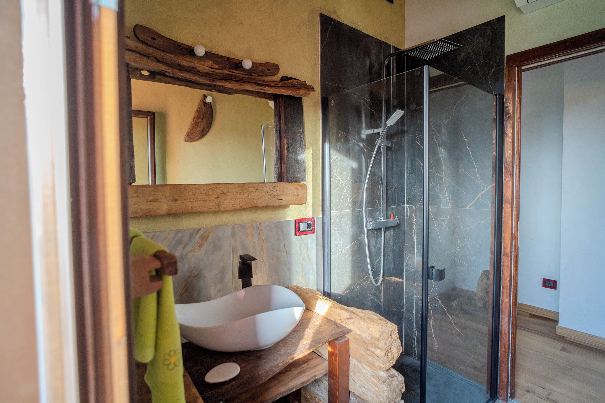 House, Fireplace, Mountain View | Bathroom