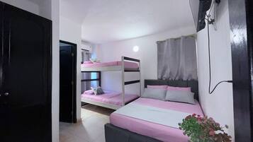 Basic Quadruple Room | Free WiFi, bed sheets
