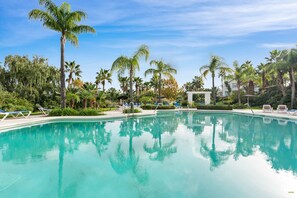 Piscina all'aperto