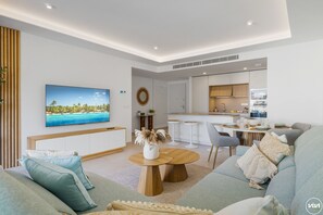 TV - Serena | Apartment in Fuengirola (Fuengirola)