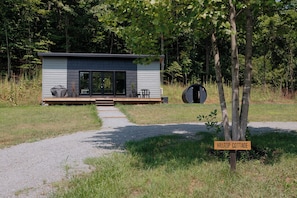 Luksus-småhus, fjellutsikt, ved fjell | 1 soverom, skrivebord, skrivebord for bærbar PC og wi-fi (inkludert)