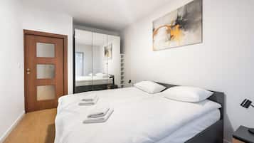 1 habitación, tabla de planchar con plancha, wifi y ropa de cama