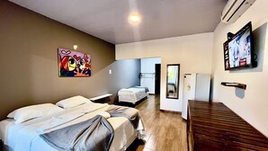 Ảnh chưa phân loại, 4 trong số 23 ảnh, nút