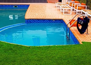 Piscina a l'aire lliure 