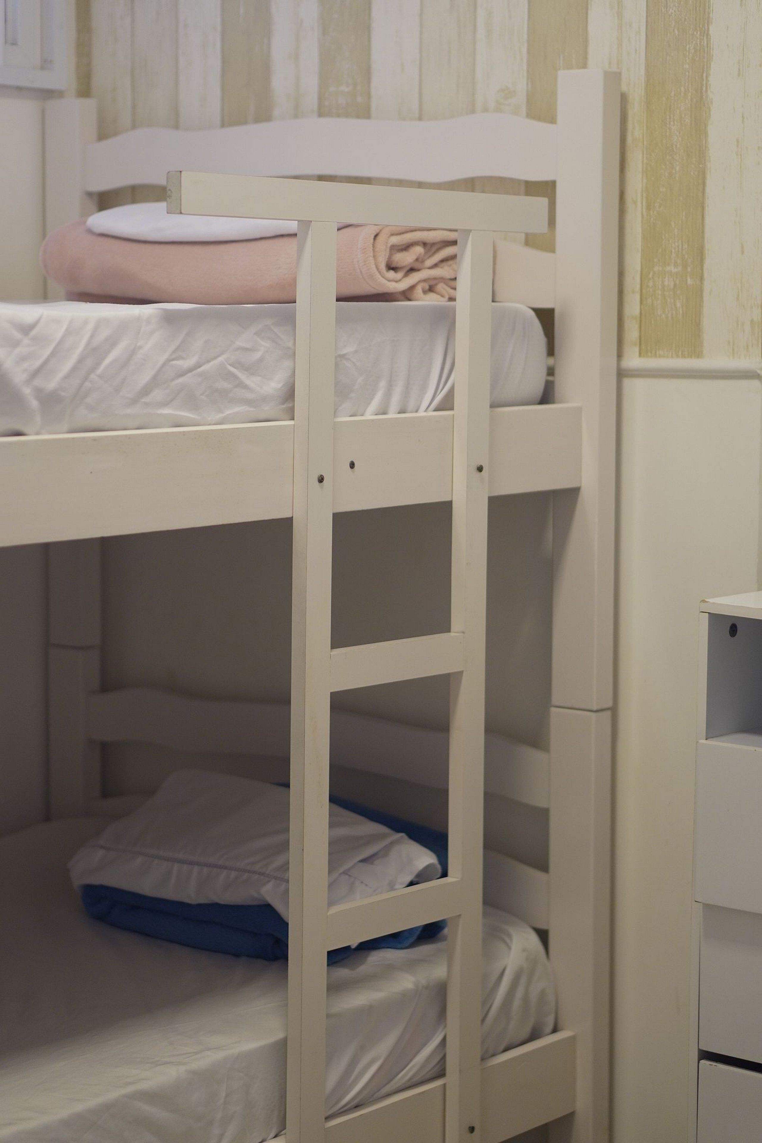 2 bedrooms, blackout curtains, soundproofing, free WiFi