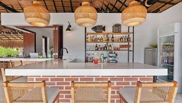 Bar (in der Unterkunft)