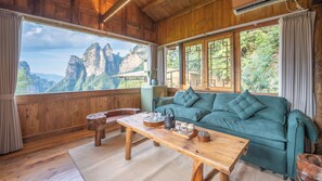 Camera Premier | Business center in camera