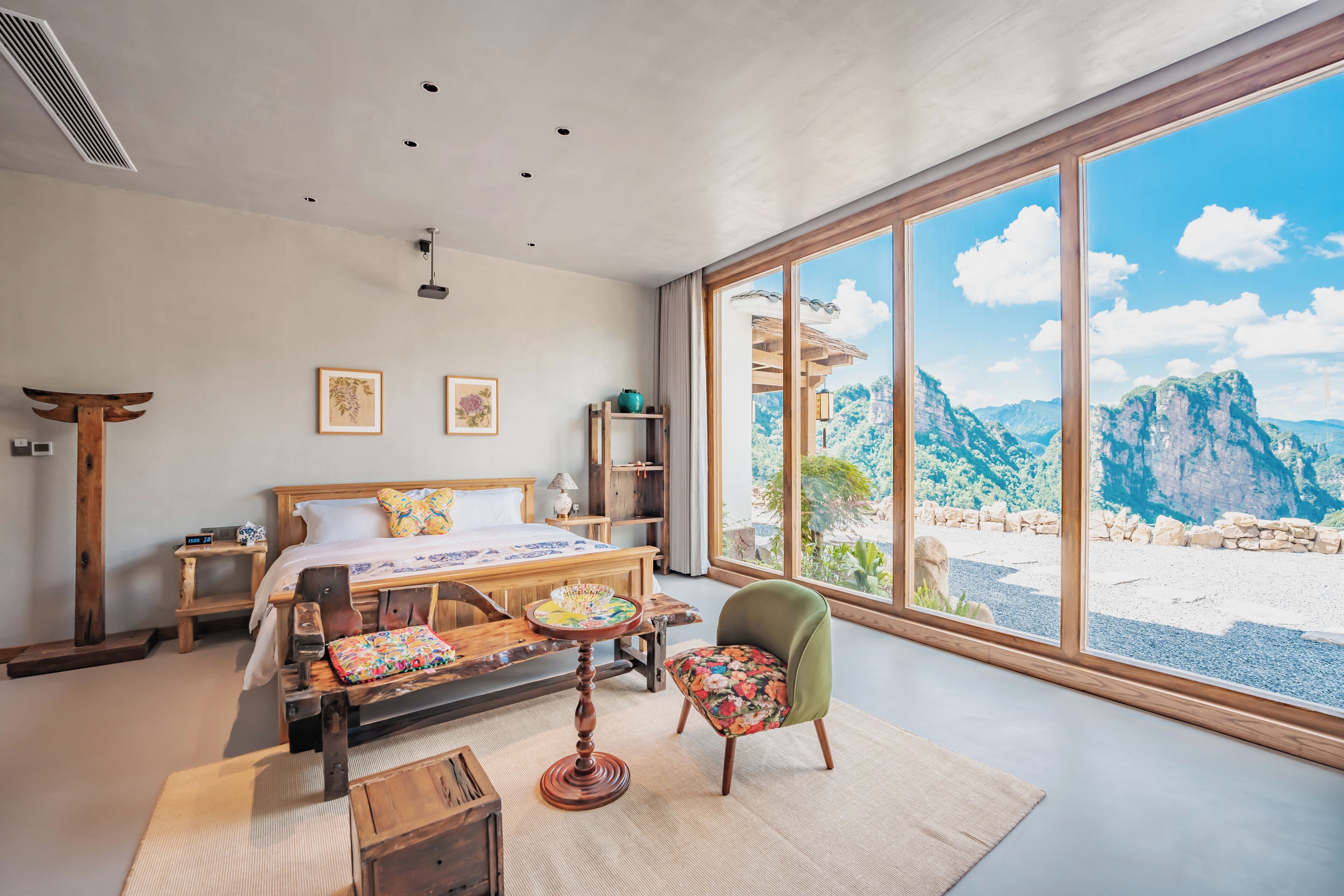 Quarto exclusivo | Roupas de cama premium, edredons de pluma, individualmente decorados