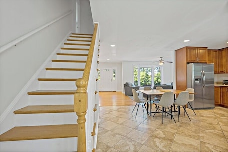 Interior. Cheerful | 4 bedroom | Luxury | Center | Sunny