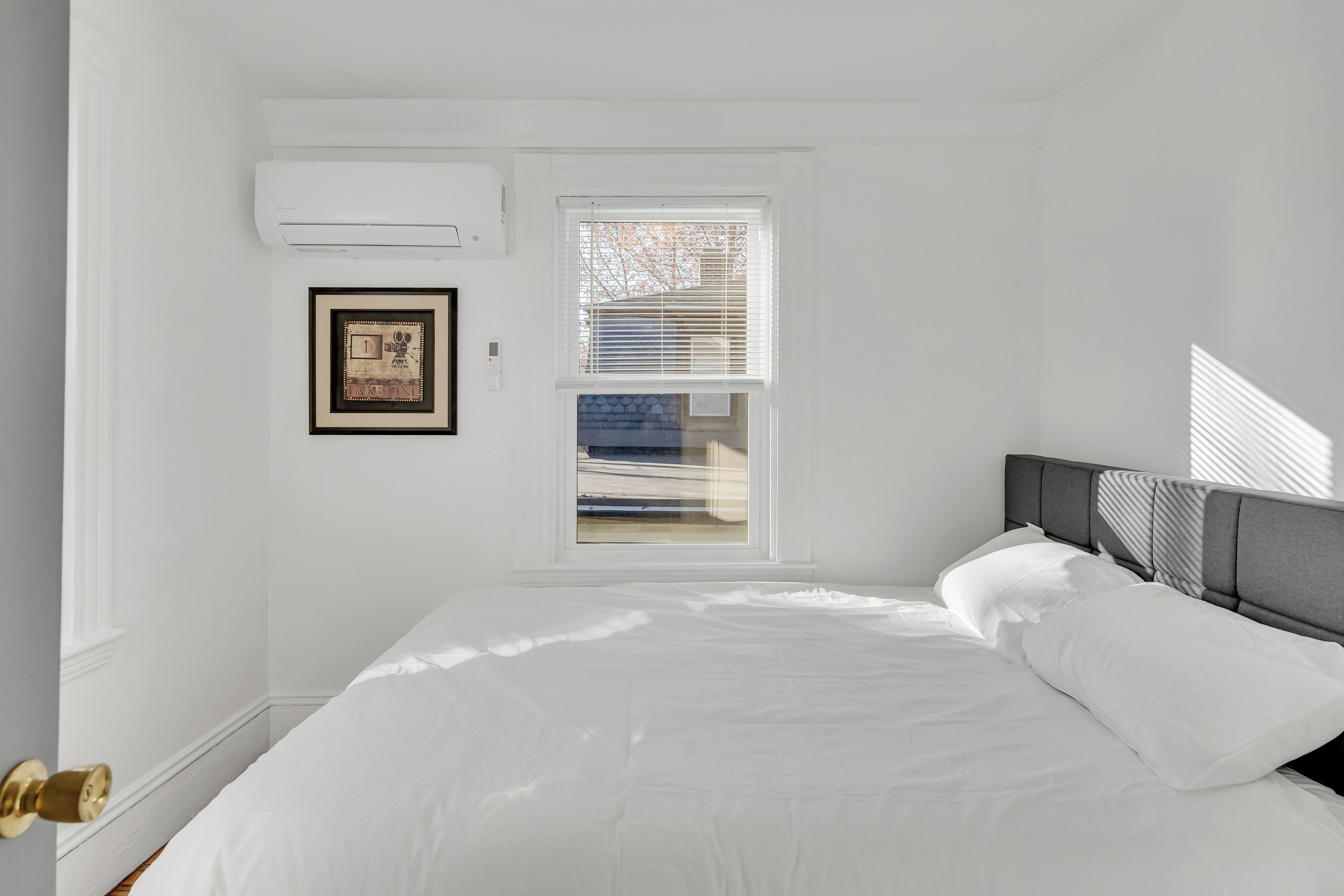 3 habitaciones, escritorio, wifi gratis y ropa de cama 