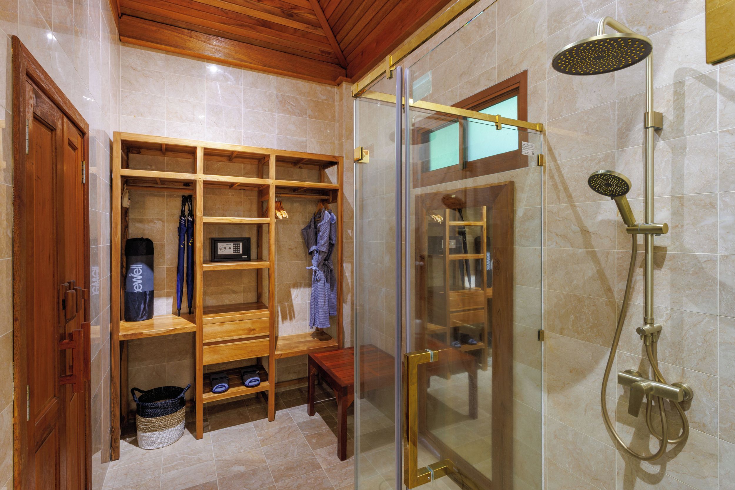 Wardrobe