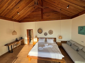Deluxe Studio, Sea View | In-room safe, desk, iron/ironing board, free WiFi