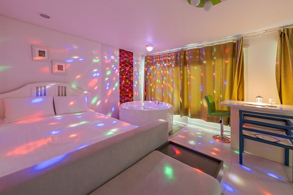 Basic Room, 1 Bedroom (Room201 (Pet/Spa)) | 1 bedroom, free WiFi