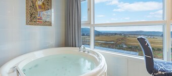 Yangyang Monti Pet Spa Pension
