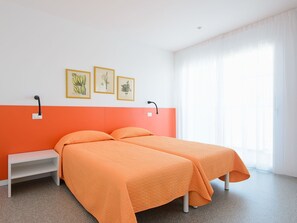1 habitación, cuna de viaje, wifi gratis y ropa de cama