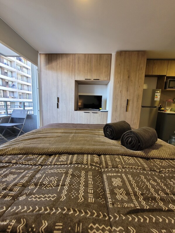 1 bedroom, iron/ironing board, WiFi, bed sheets