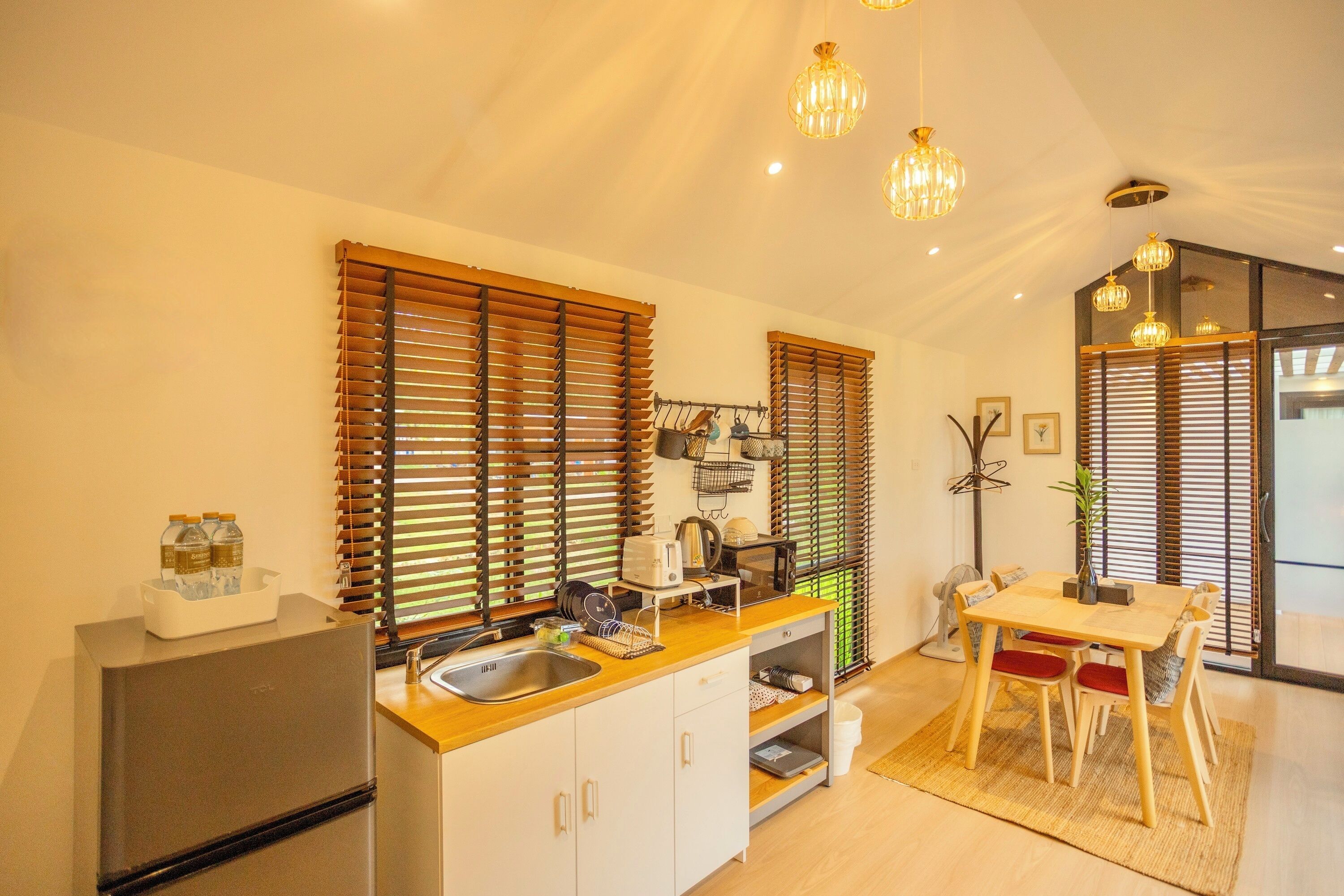 Lakeview House 4 | Opções para refeição no quarto