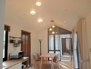 Lakeview House 4 | Living area