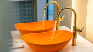 1 bedroom, free WiFi - Gangneung Leventia Pool Villa (Gangneung)