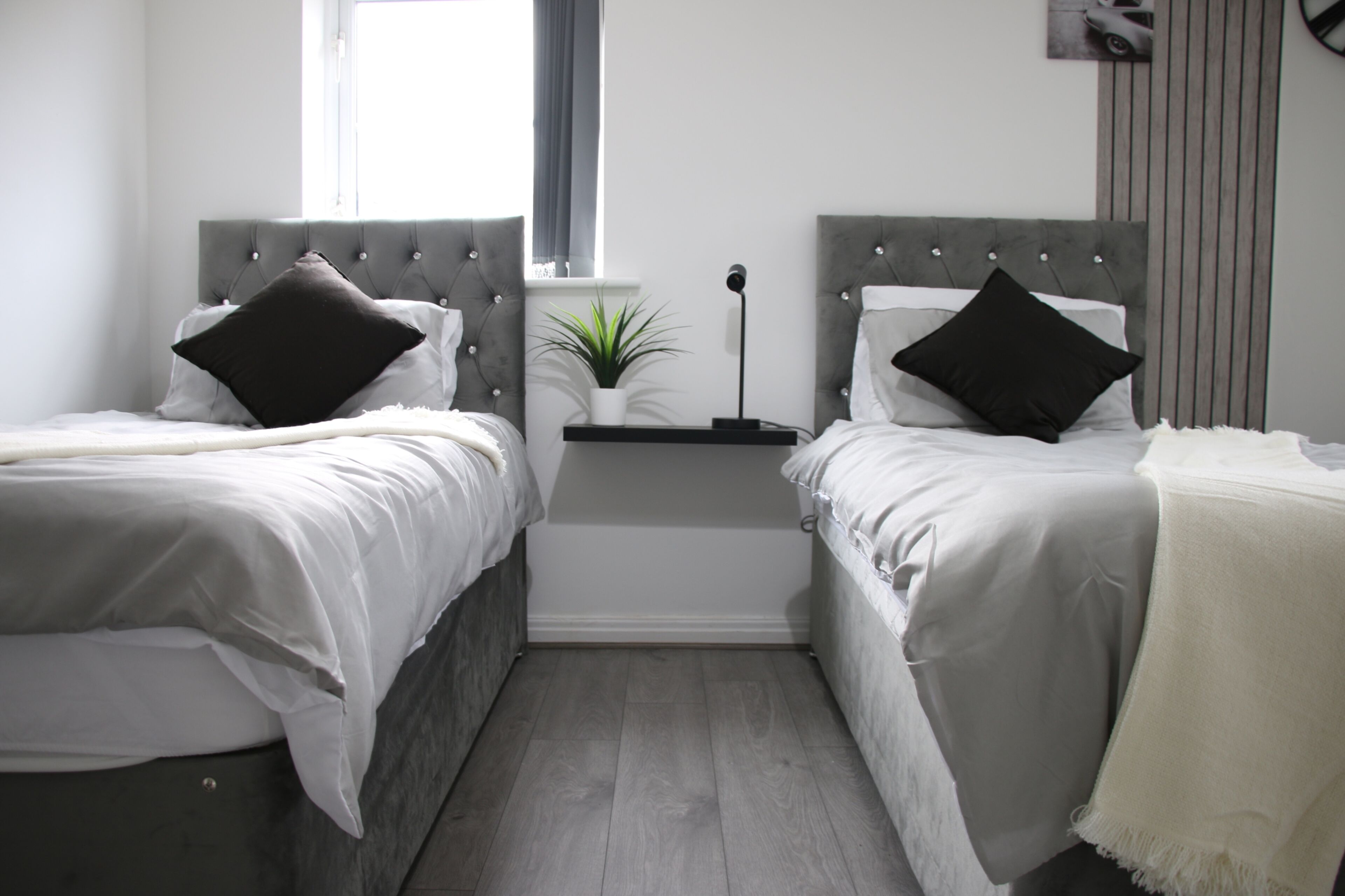 3 bedrooms, iron/ironing board, WiFi, bed sheets