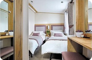 2 bedrooms, WiFi, bed sheets